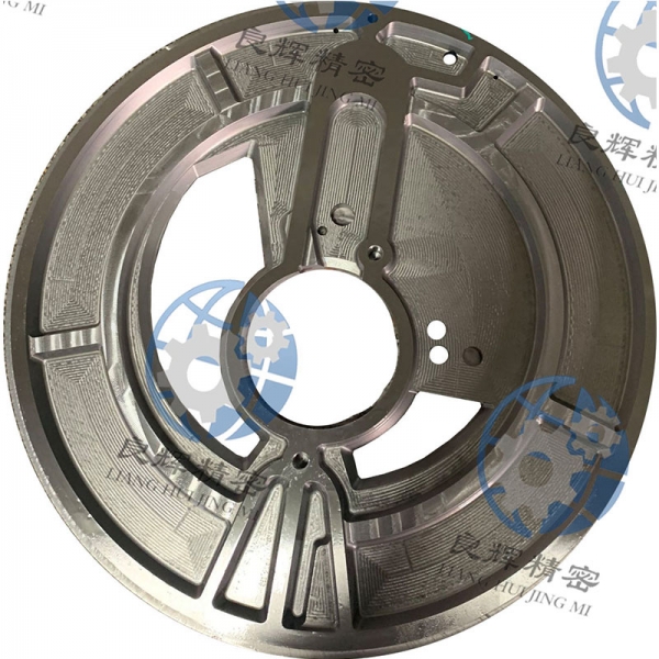 ӹProcessing of pump parts